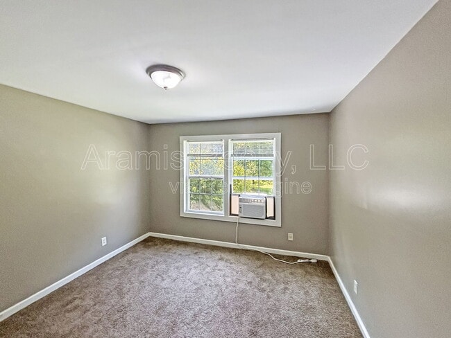 Photo - 394 Allgood Rd NE