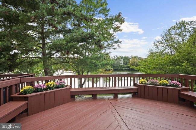 Building Photo - 2916 Bridgehampton Ct Rental
