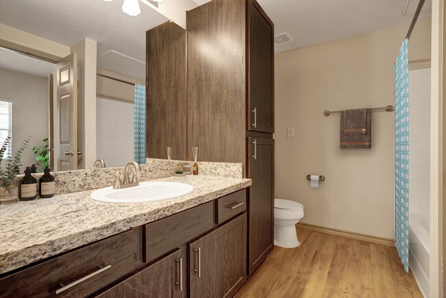 Photo - Elm Hollow Apartments