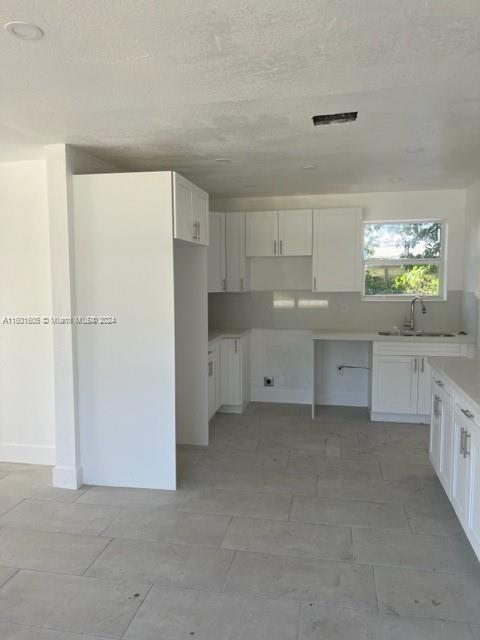 Photo - 122 Harvard Rd