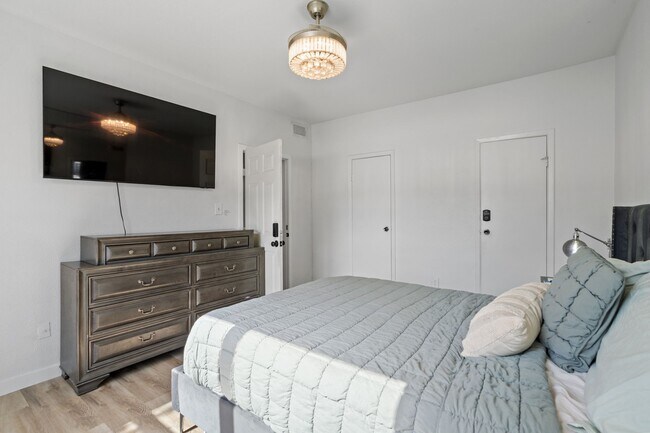 1881 Bering Dr Unit 71