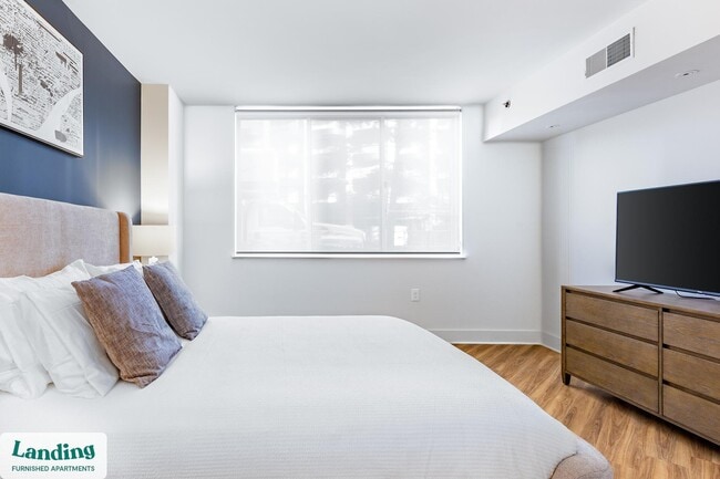 Photo - 1221 S Eads St Unit 01-0107