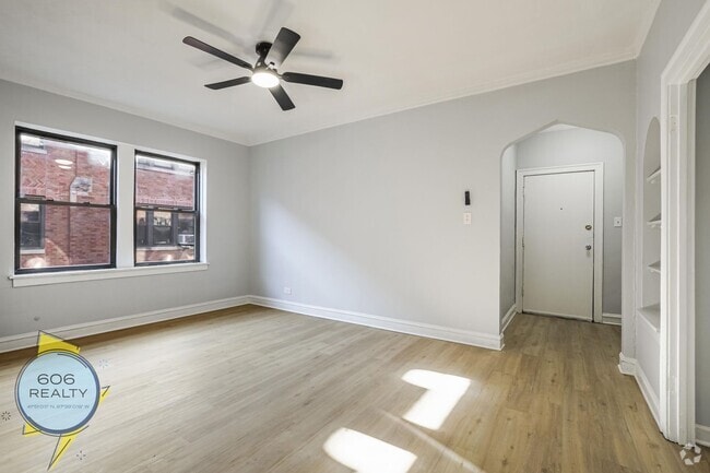 Building Photo - 5244 S Drexel Ave Rental