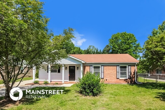 Photo - 2610 Norwood Dr