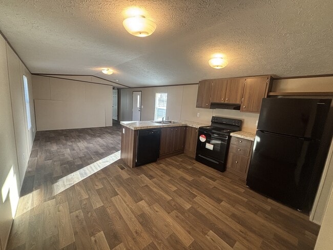 Photo - 27 Shafter Shepola Rd