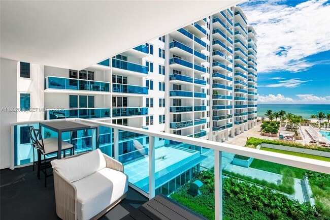 Photo - 2301 Collins Ave Unit 541