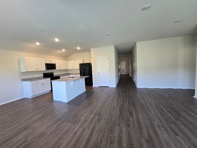Photo - 1406 E Piedmont Ct