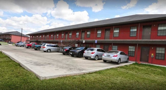 Mercedes Apartments