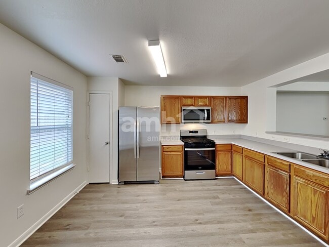 Photo - 9626 Eaglewood Glen Trl