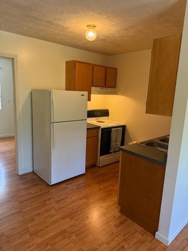 Photo - 423 River Park Dr