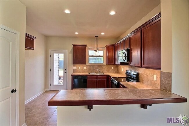 Photo - 11389 Ashwood Ct