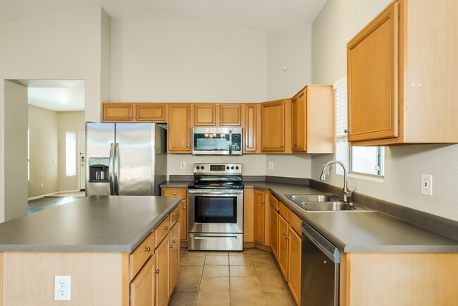 Photo - 13426 W Crocus Dr