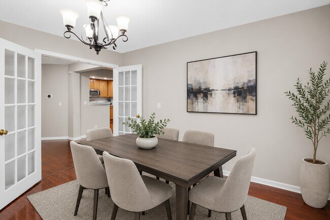 3250 Cool Springs Ct