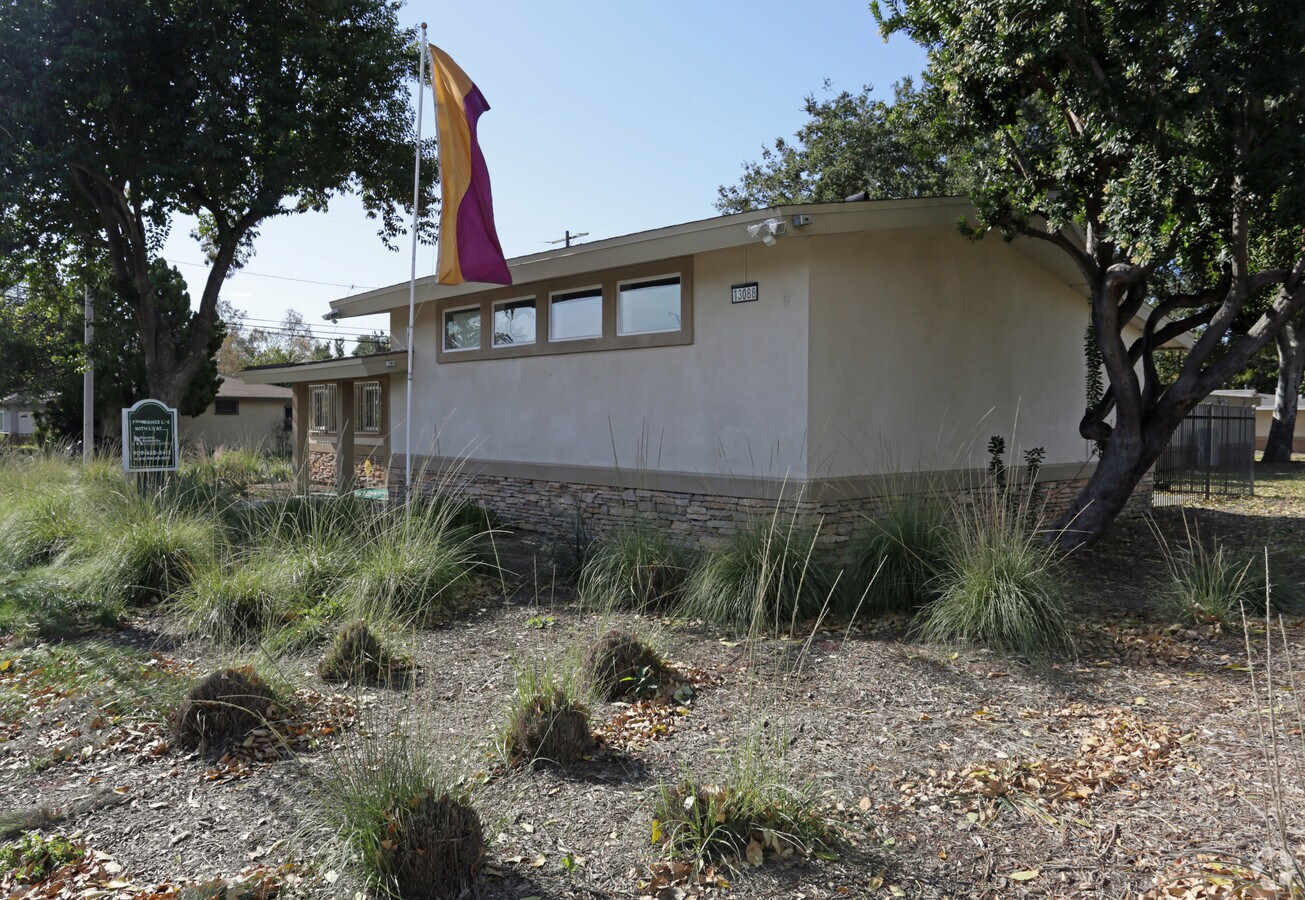 Photo - 13088 Monte Vista Ave