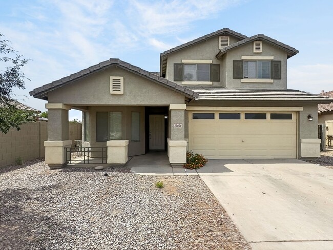 Photo - Beautifu;l 4Bed/2.5Bath, Private Pool Home!