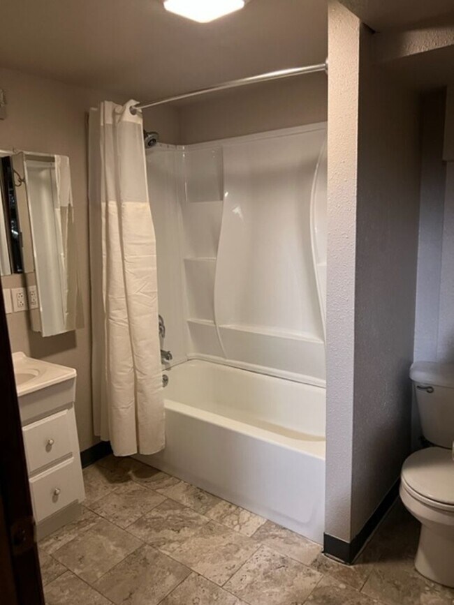 Photo - 4 Bedroom - 2 Bath - East Missoula