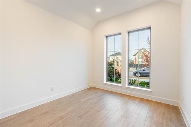 Photo - 2335 Butler Ave