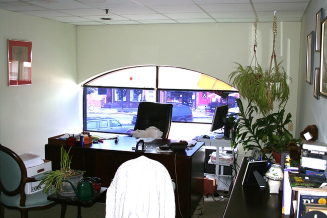 Oficina - 518-530 S 2nd St