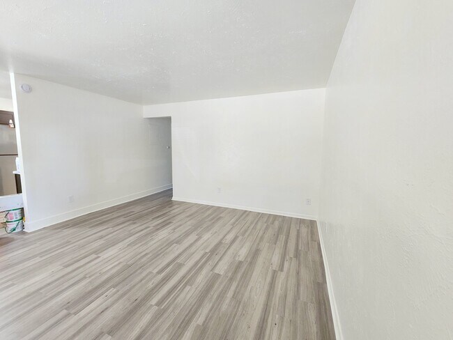 6090 Olde Wadsworth Blvd Unit 3