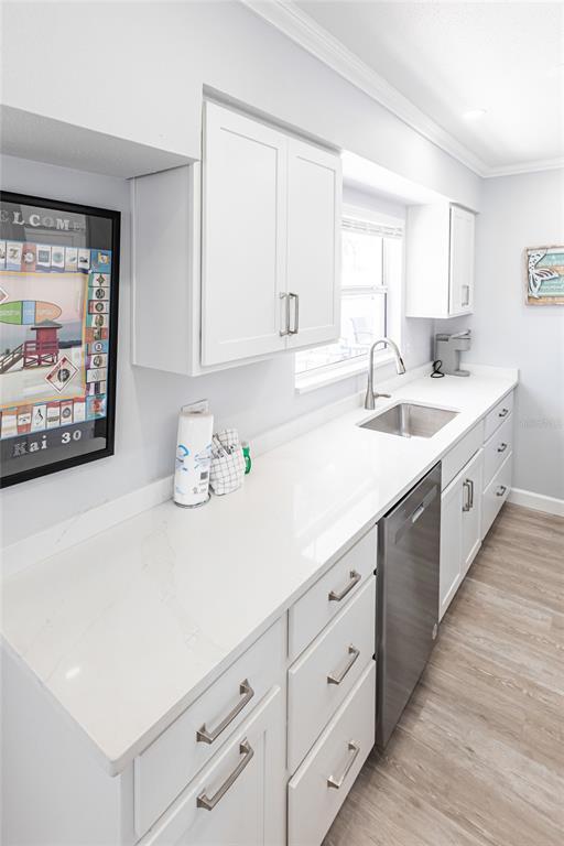 Photo - 6020 Midnight Pass Rd