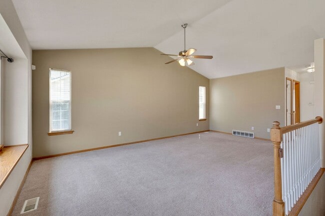 Photo - 4 bedroom house with a fenced yard!