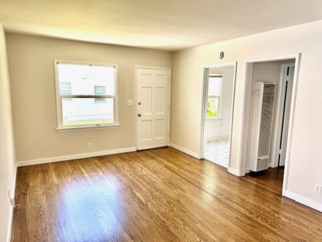 Photo - 124 Unit A