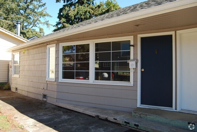 Building Photo - FRA711 Unit FRA711B Rental