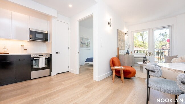 Photo - 1042 President St Unit 5f