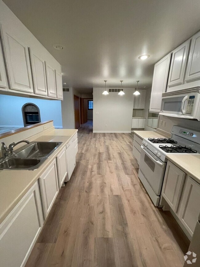 Building Photo - Mill Rd Ct Unit 116 Rental