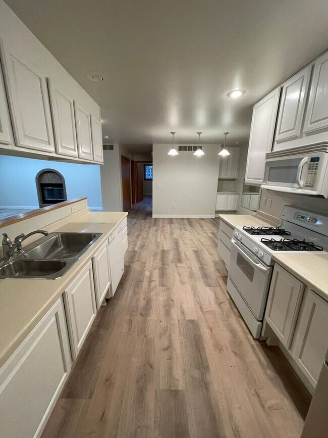 Mill Rd Ct - Mill Rd Ct Apartment Unit 116