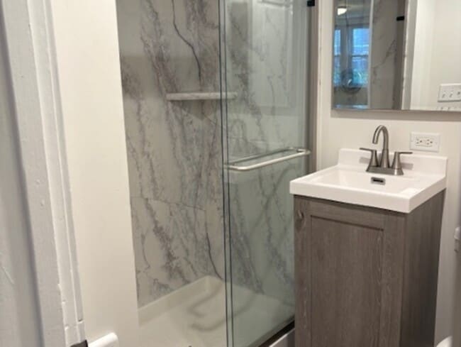 Photo - 847 Hannah Ave