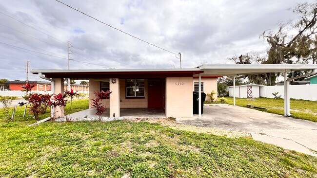 Beautiful 3 Bedroom, 1 Bathroom Home in Or... - Beautiful 3 Bedroom, 1 Bathroom Home in Or...