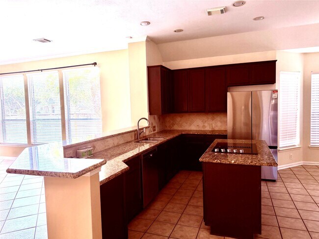 Photo - 1723 Wind Trace Cove