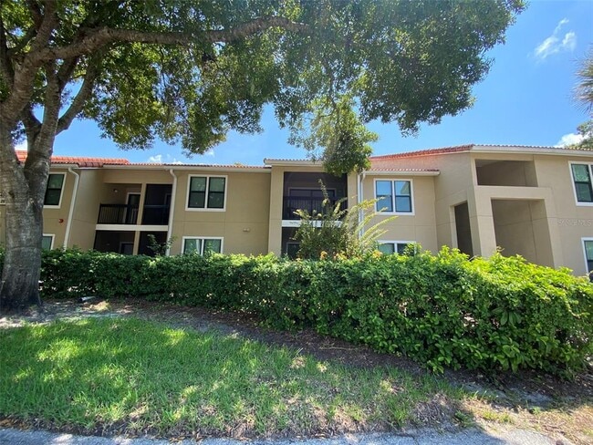 Building Photo - 4061 Crockers Lake Blvd Unit 15 Rental