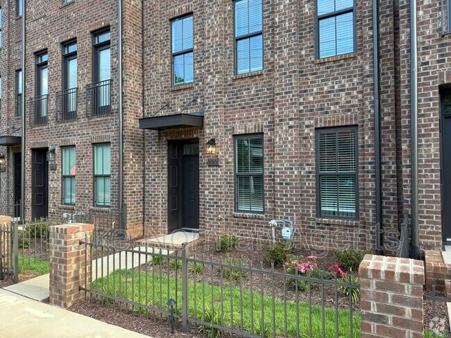Building Photo - 222 Gilead Rd Rental