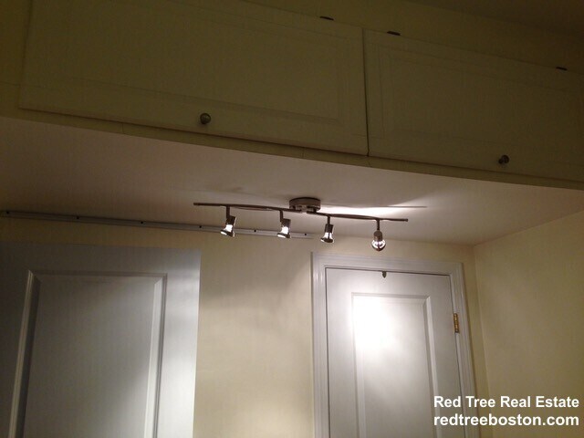 Photo - 705 Massachusetts Ave