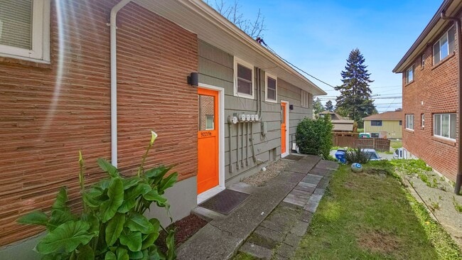 Photo - 35th Ave Unit 2