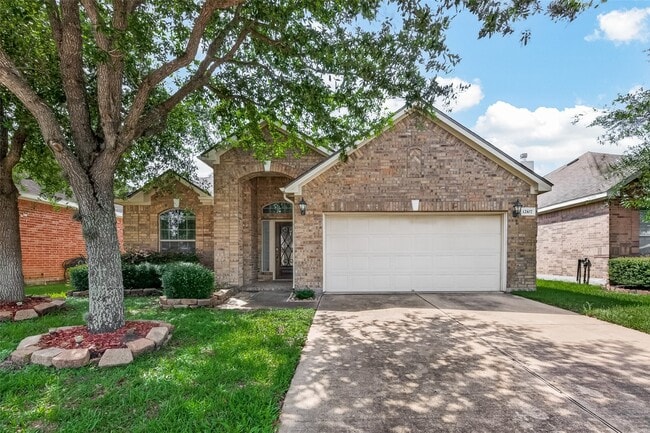Building Photo - 12107 Redbud Brook Trail