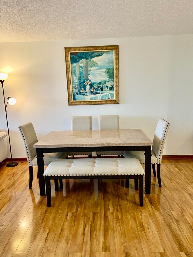 Photo - 1750 NE 191st St Unit 600