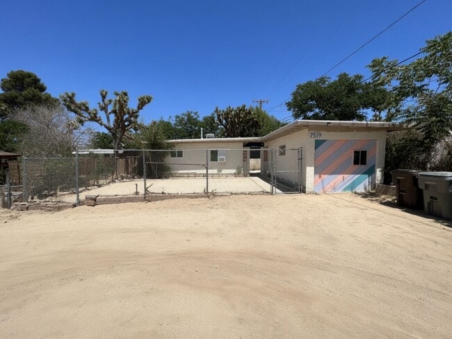 Building Photo - 7519 Mariposa Trail