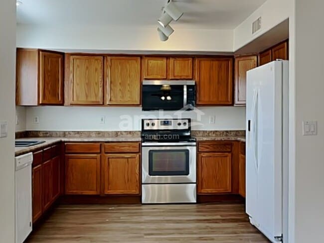 Photo - 6132 S Black Hills Way
