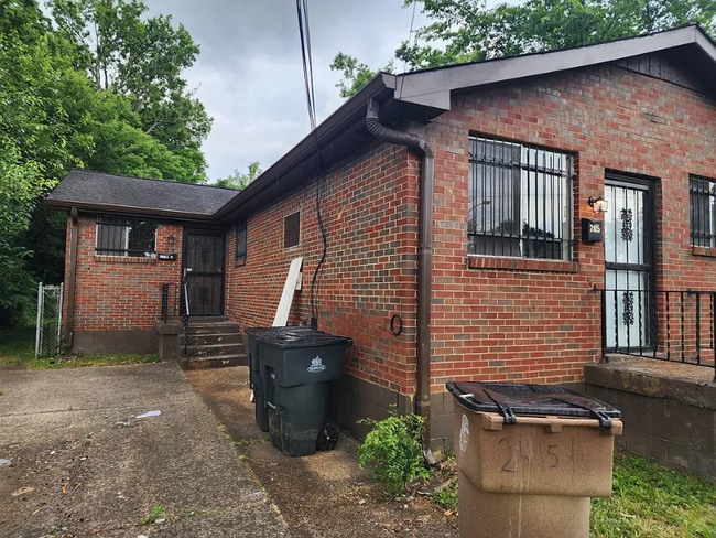 Building Photo - 2415 Meharry Blvd Rental