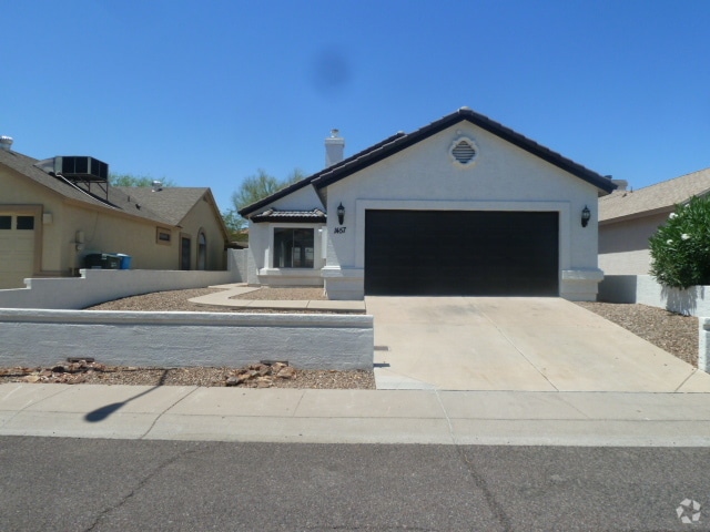 Building Photo - 1457 E Renee Dr Rental