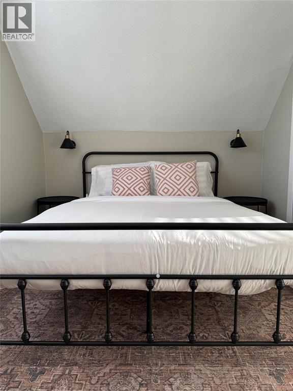 Photo - 790 London Rd