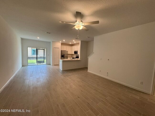 Photo - 4351 Leeward Breeze Lp