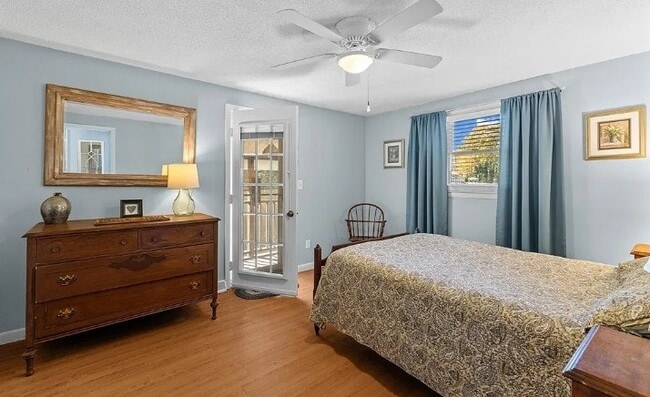 Photo - 141 Commonwealth Ave