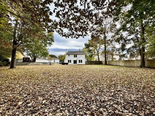 Photo - Ready NOW! A 4/2.5 in Glenwood! A Pet Frie...