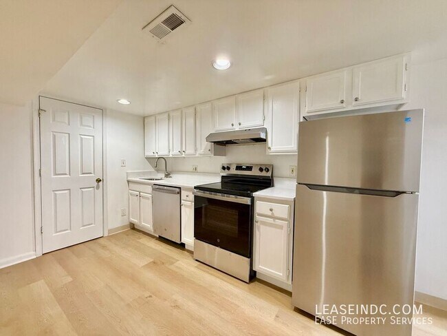 Photo - 29 T St NW Unit #B