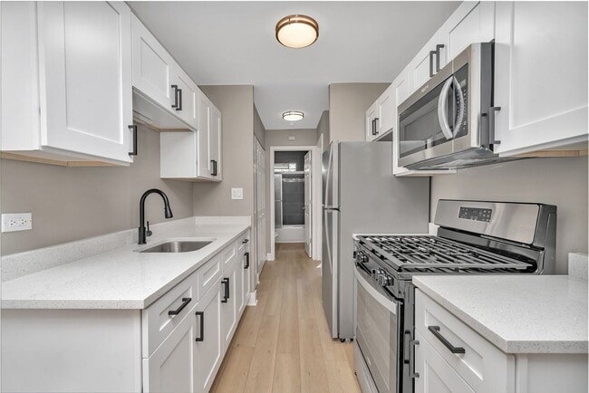 Photo - Parkside Apartments