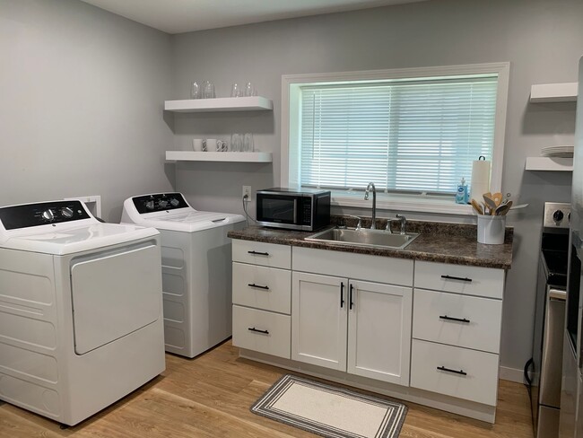 Photo - FURNISHED RENTAL